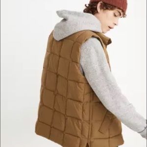 Madewell NWT Men’s Quilted Puffer Vest Size XL Olive Green